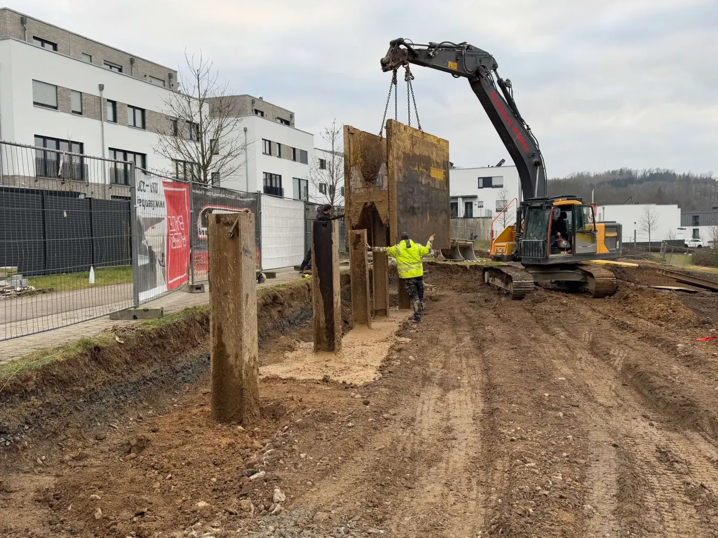 Ziehen Verbauboxen nach Verfüllung