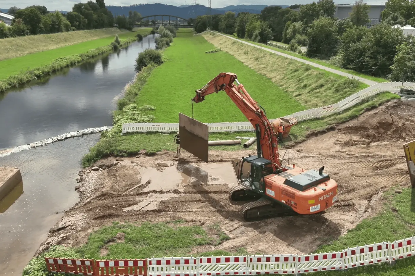 Erstellung Geoponton Westen ziehen Stahlplatten