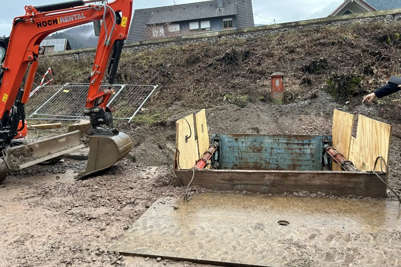 Aushub und Setzen Verbau
