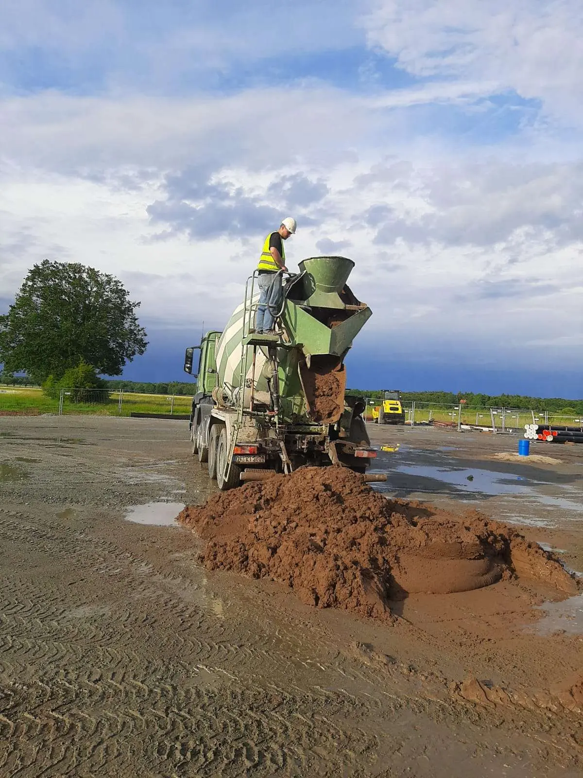 KP Material Test und Bereitstellugn vor dem Einbau und vor Aufnahme Bagger