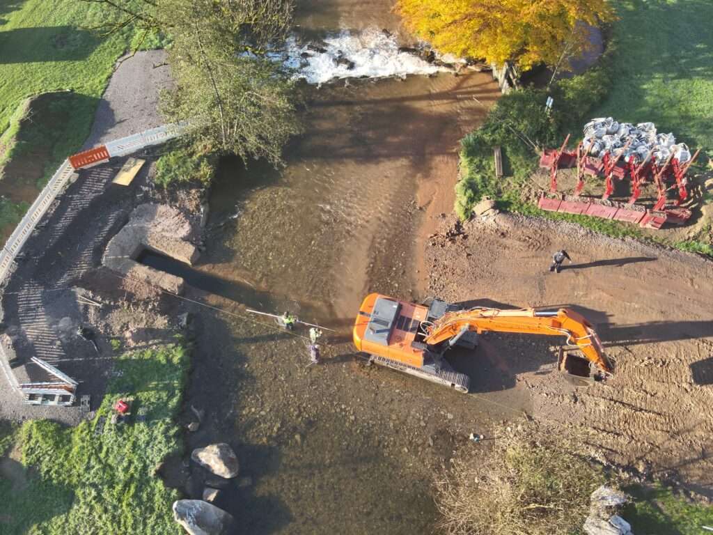 Beginn 2 Aushub im Geoponton nach Freigabe