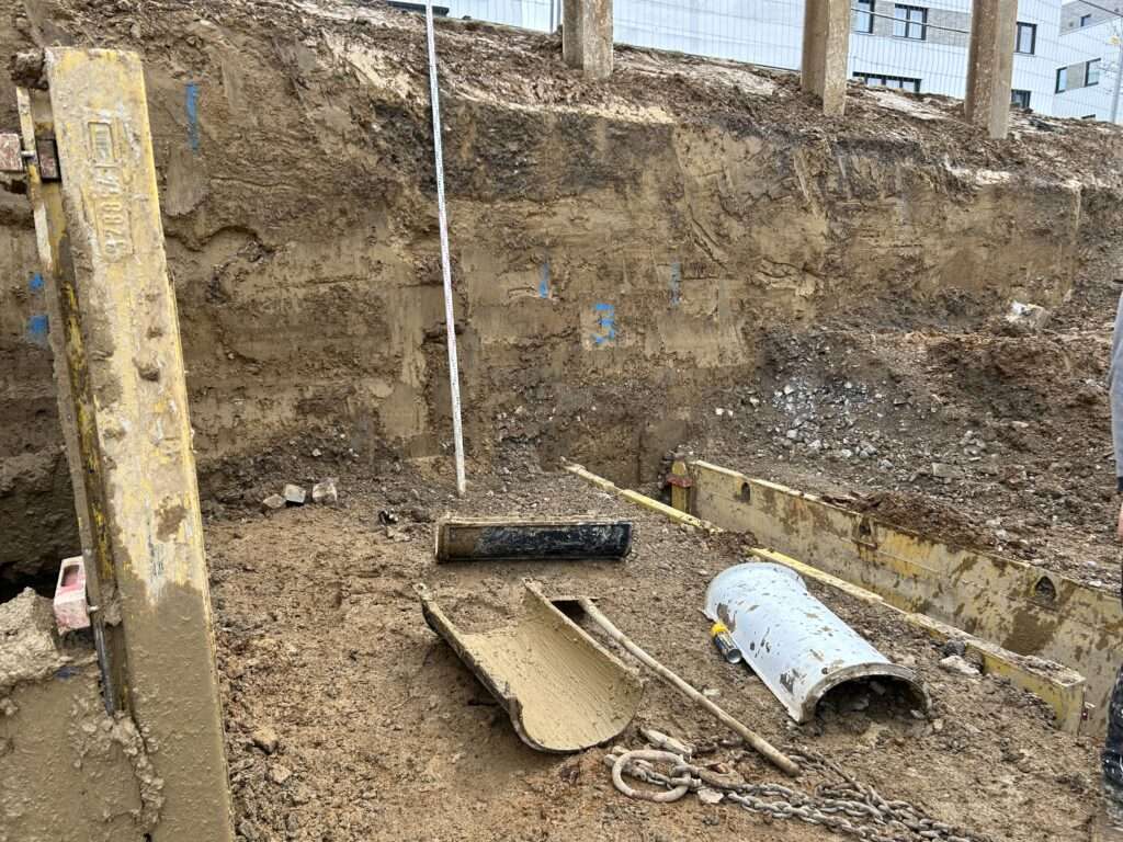 Vermessung der Baugrube