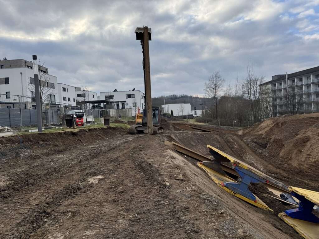 Ziehen HEB Träger nach Abschluss der Maßnahme aus RSS Wand