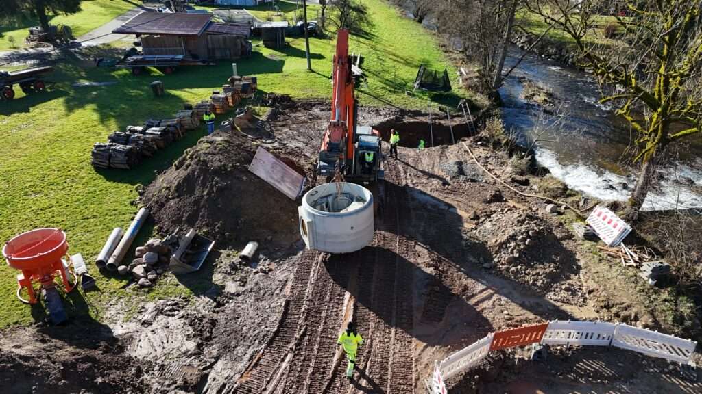 Nach Zweitaushub im Geoponton Setzen Schacht 36