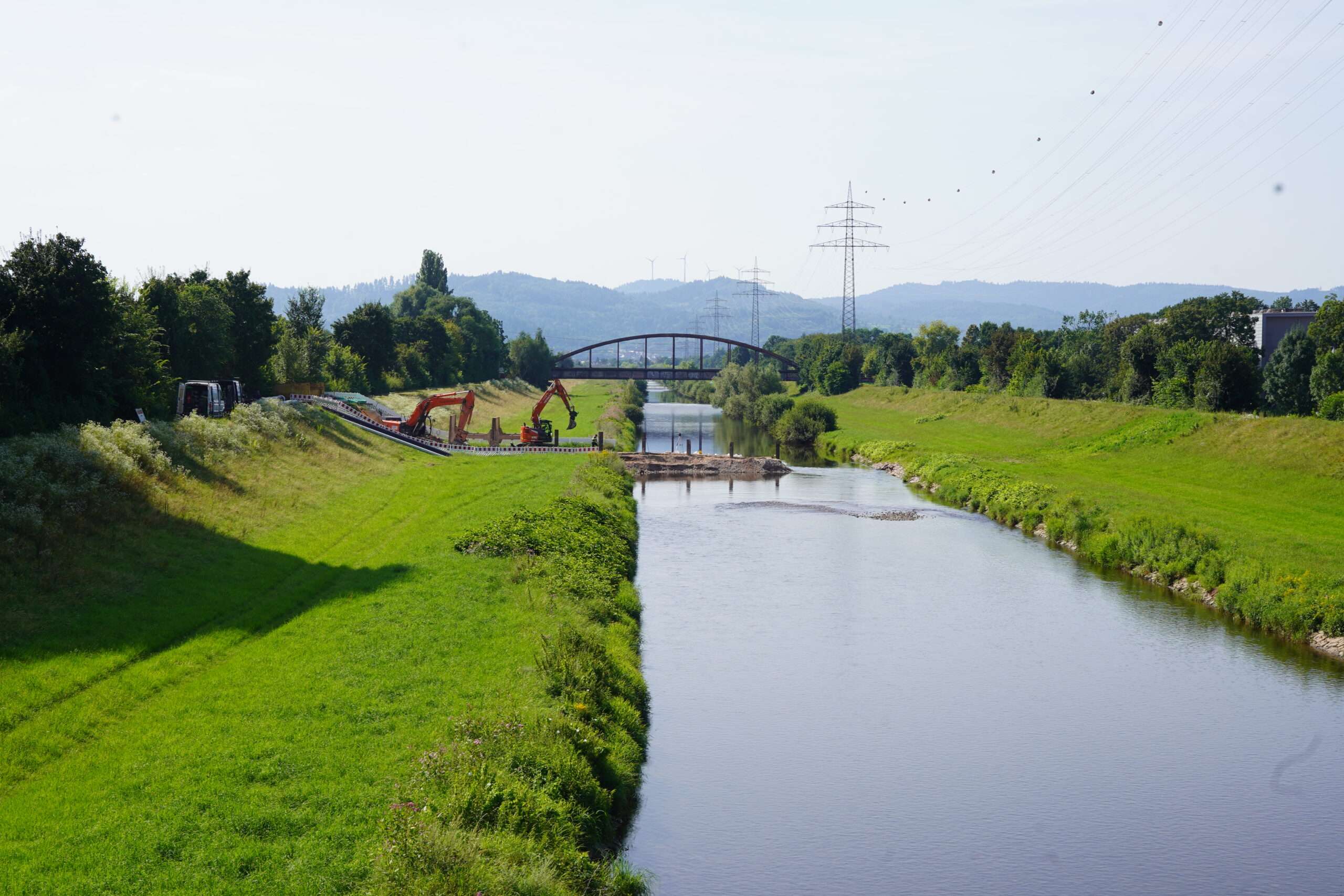 Geoponton Ost im Fluss