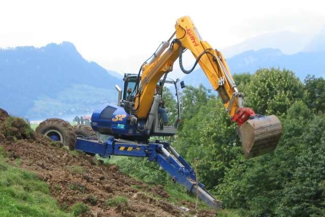 Arbeit mit extremen Hanglagen